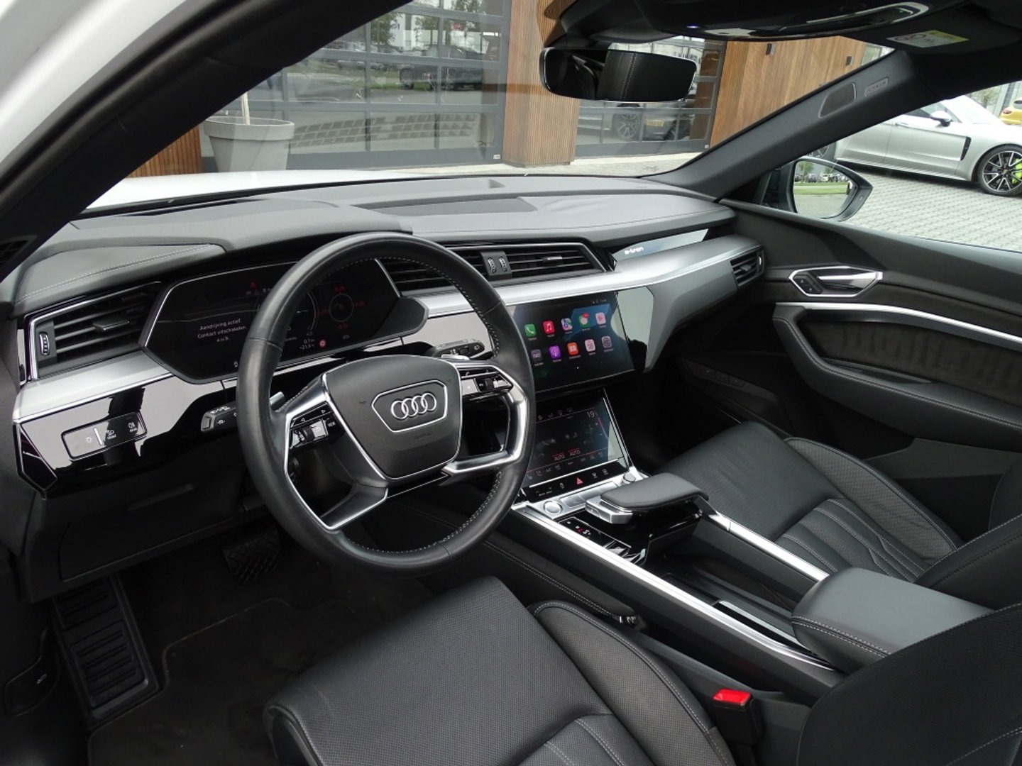 Audi e-tron e-tron 55 Quattro 408PK / pano / 22'' RS / B&O sound / 360°