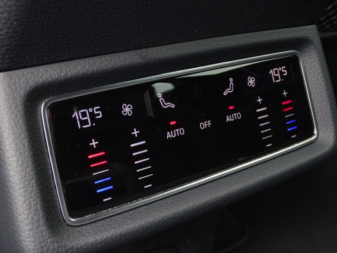 Audi e-tron e-tron 55 Quattro 408PK / pano / 22'' RS / B&O sound / 360°