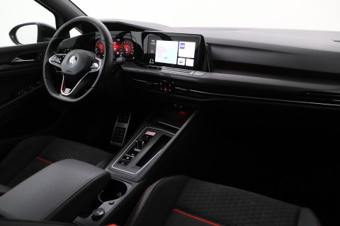 Volkswagen Golf 2.0 GTI Clubsport | Panoramadak | Nurburgring Pack | 19 inch | Stoel- Stuurverwarming