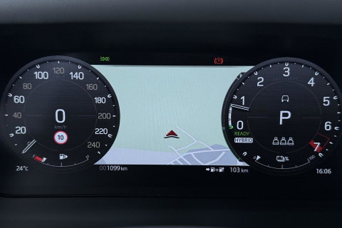 Land Rover Defender 110 P300e X-Dynamic HSE | MY26 | ACC | Trekhaak | ClearSight | Luchtvering | Panoramadak | Meridian Surround | Head-Up | 22 Inch