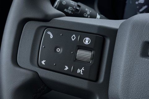 Land Rover Defender 110 P300e X-Dynamic HSE | MY26 | ACC | Trekhaak | ClearSight | Luchtvering | Panoramadak | Meridian Surround | Head-Up | 22 Inch