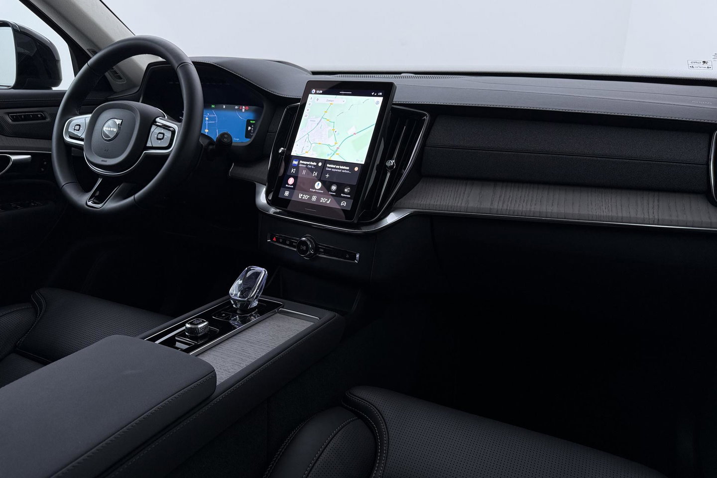 Volvo XC90 T8 Ultra Dark | Luchtvering | Harman/Kardon | Panoramadak | 360° Camera | Massage | Head-Up | ACC