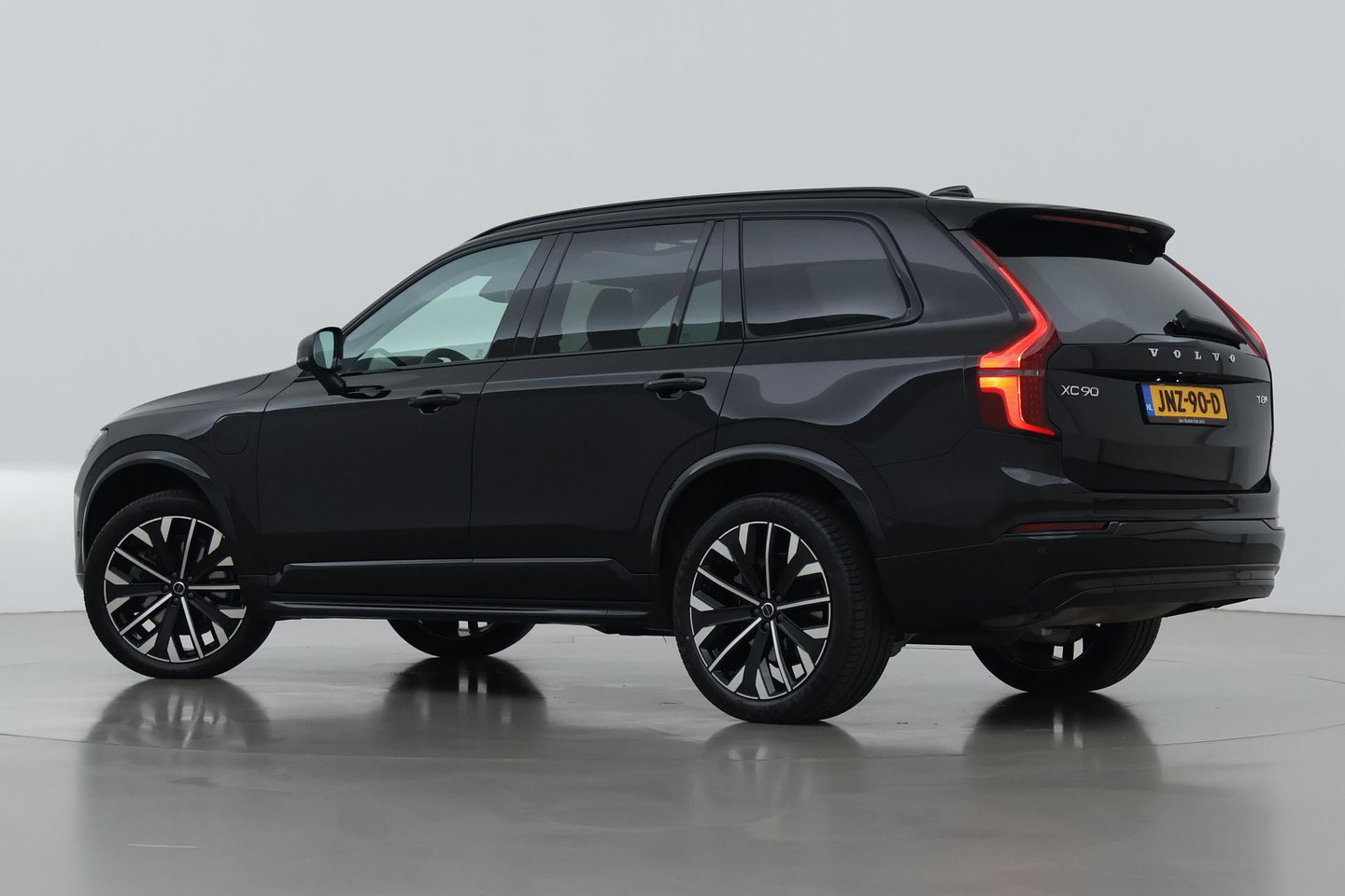 Volvo XC90 T8 Ultra Dark | Luchtvering | Harman/Kardon | Panoramadak | 360° Camera | Massage | Head-Up | ACC