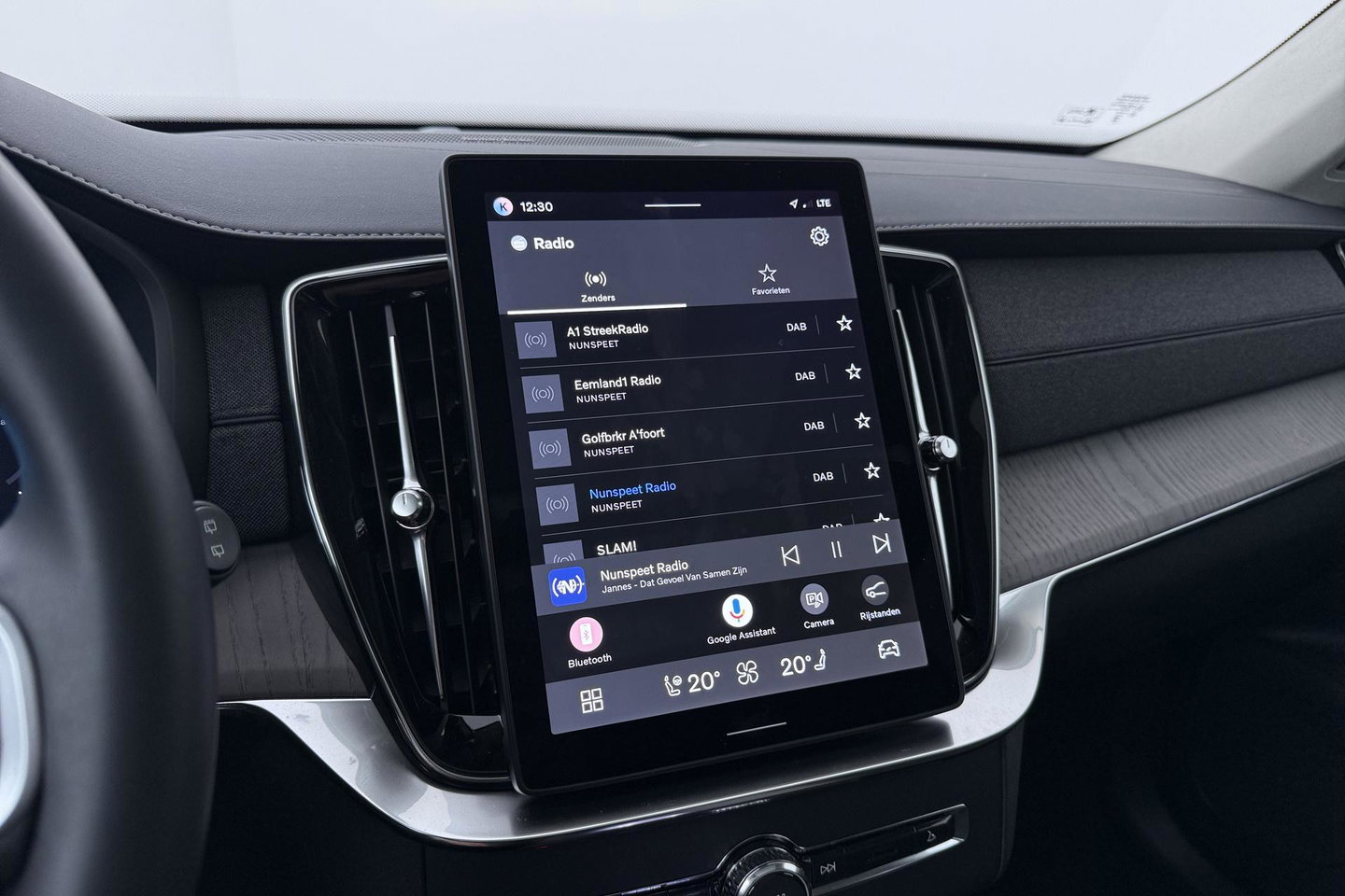 Volvo XC90 T8 Ultra Dark | Luchtvering | Harman/Kardon | Panoramadak | 360° Camera | Massage | Head-Up | ACC