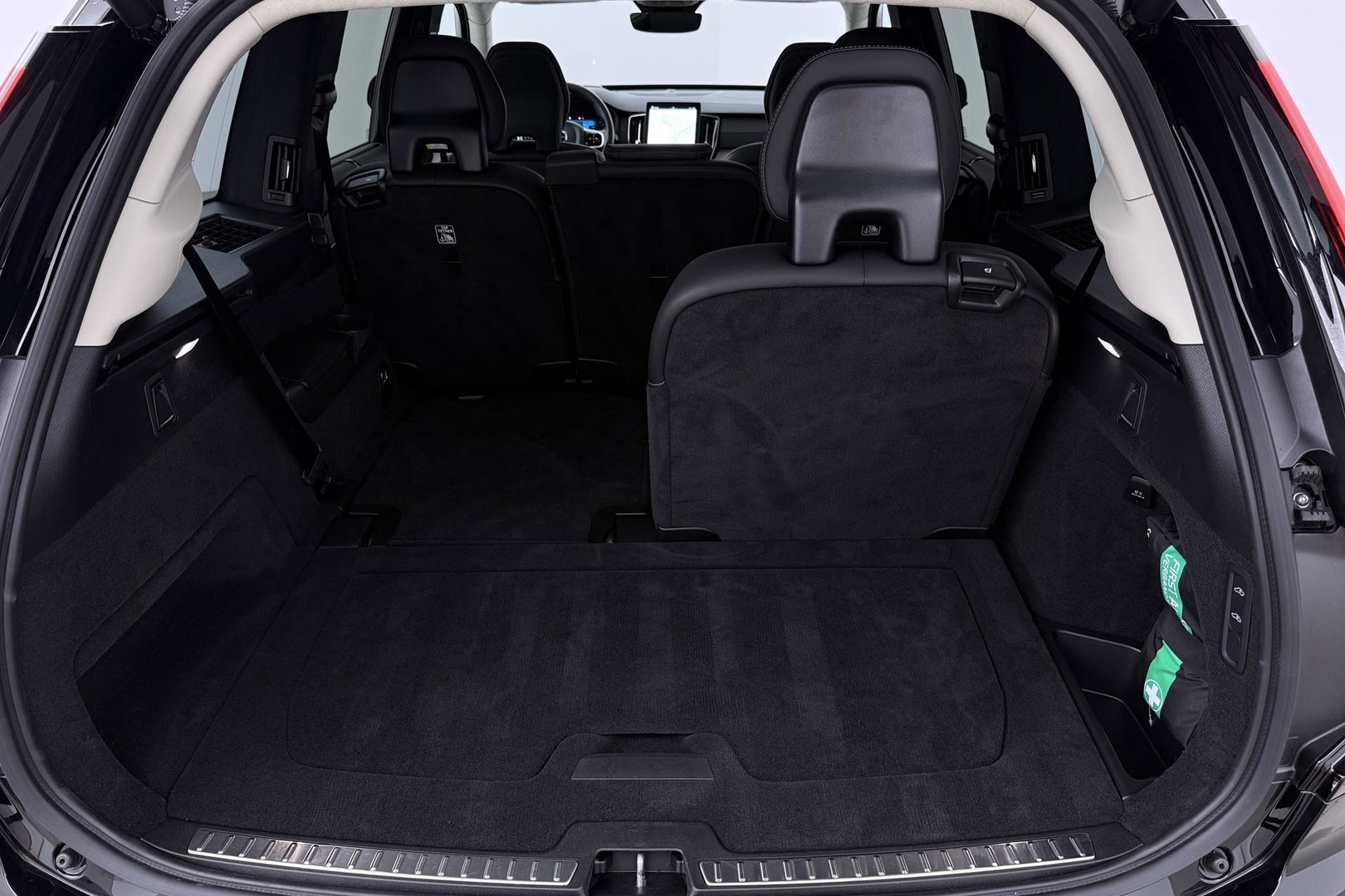 Volvo XC90 T8 Ultra Dark | Luchtvering | Harman/Kardon | Panoramadak | 360° Camera | Massage | Head-Up | ACC