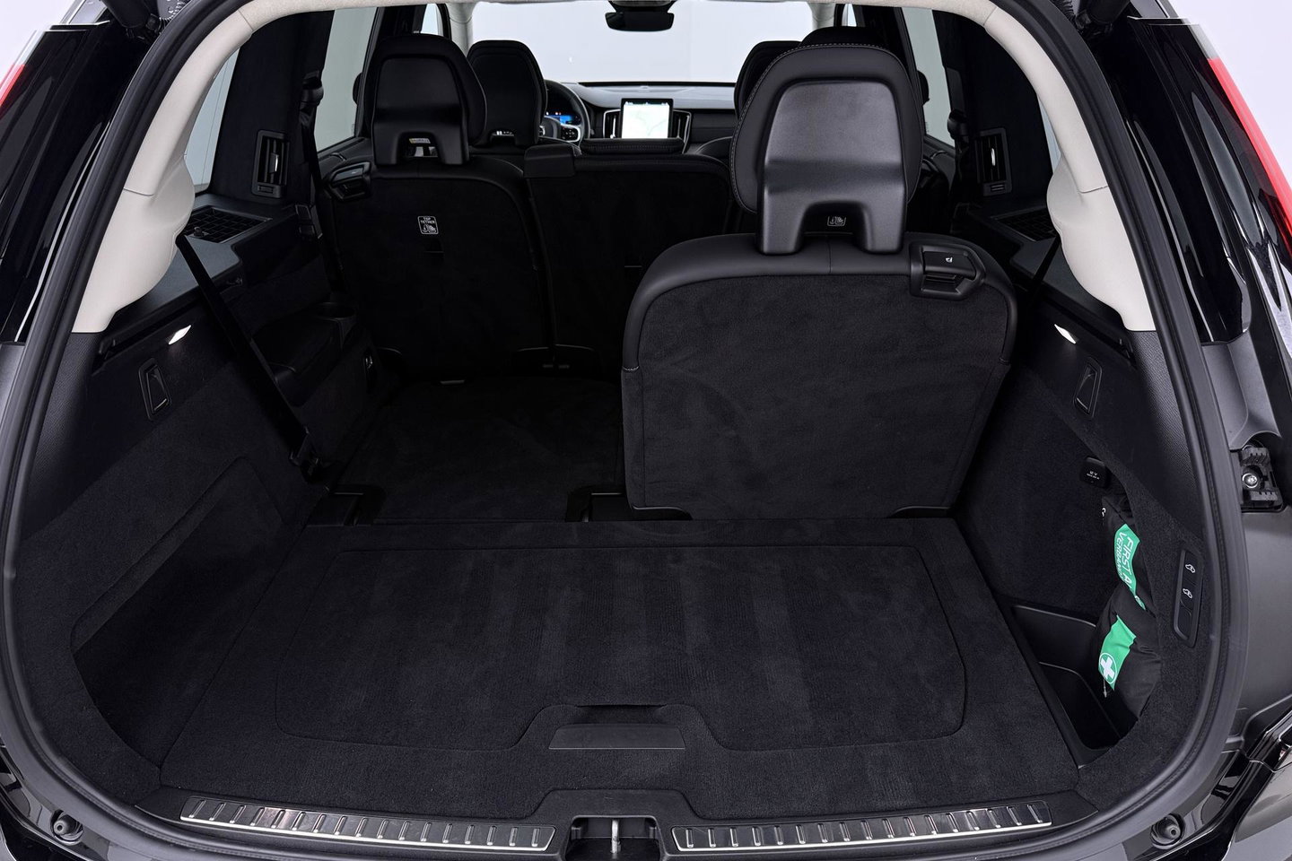 Volvo XC90 T8 Ultra Dark | Luchtvering | Harman/Kardon | Panoramadak | 360° Camera | Massage | Head-Up | ACC
