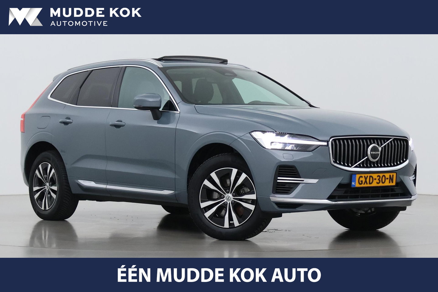 Volvo XC60 T6 Core Bright | Panoramadak | BLIS | Leder | Keyless | Camera