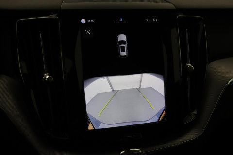Volvo XC60 T6 Core Bright | Panoramadak | BLIS | Leder | Keyless | Camera