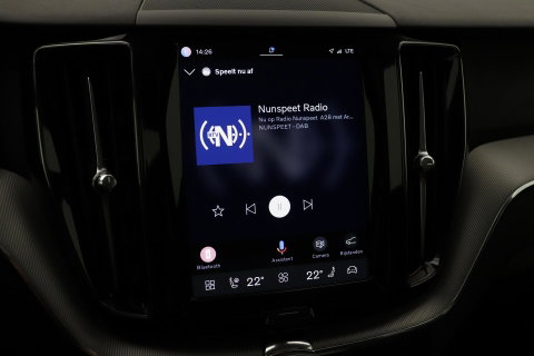 Volvo XC60 T6 Core Bright | Panoramadak | BLIS | Leder | Keyless | Camera