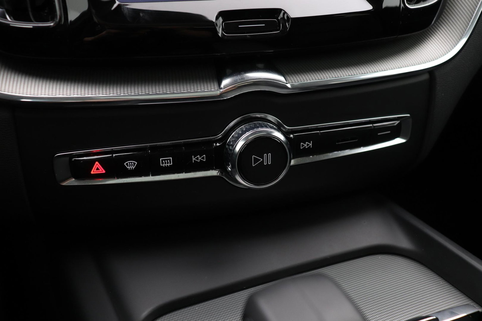 Volvo XC60 T6 Core Bright | Panoramadak | BLIS | Leder | Keyless | Camera
