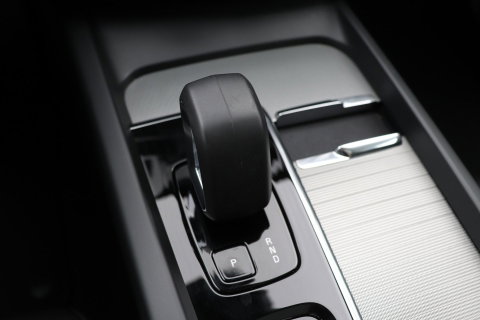 Volvo XC60 T6 Core Bright | Panoramadak | BLIS | Leder | Keyless | Camera