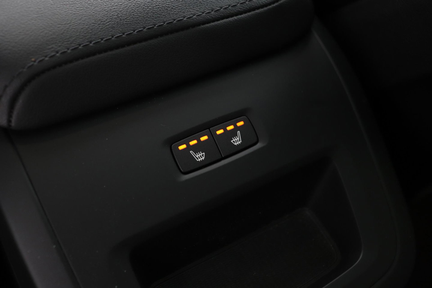 Volvo XC60 T6 Core Bright | Panoramadak | BLIS | Leder | Keyless | Camera