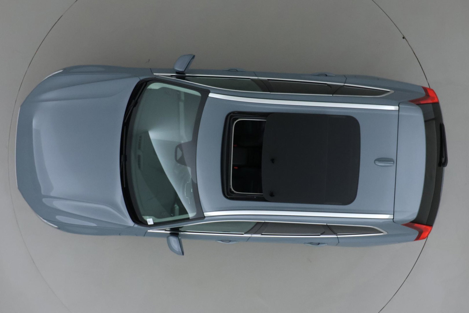 Volvo XC60 T6 Core Bright | Panoramadak | BLIS | Leder | Keyless | Camera