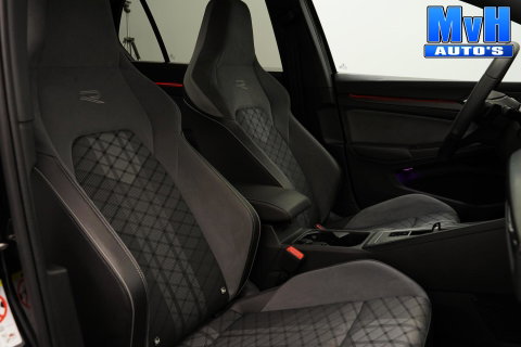 Volkswagen Golf 1.5 eTSI R-Line|STOEL/STUUR.VERW|CARPLAY|LED