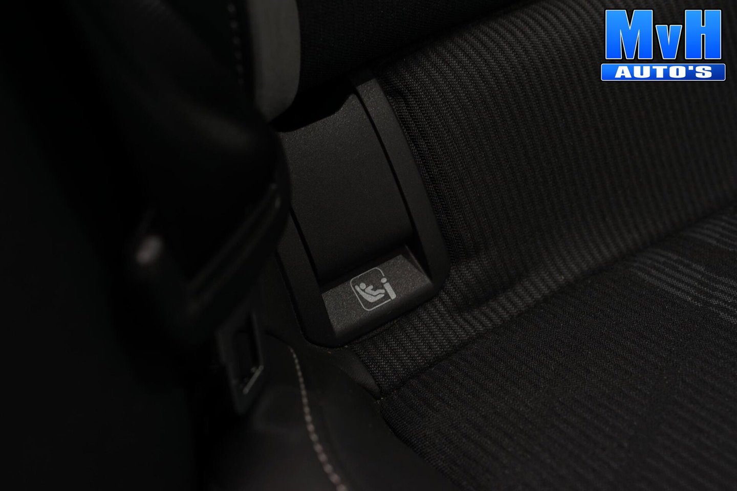 Volkswagen Golf 1.5 eTSI R-Line|STOEL/STUUR.VERW|CARPLAY|LED