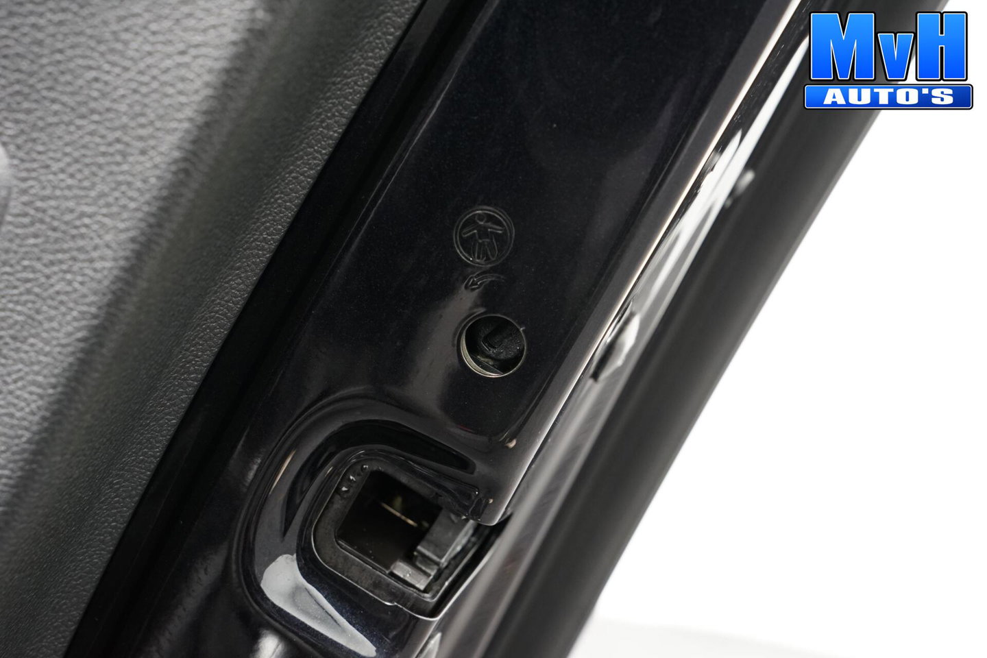 Volkswagen Golf 1.5 eTSI R-Line|STOEL/STUUR.VERW|CARPLAY|LED