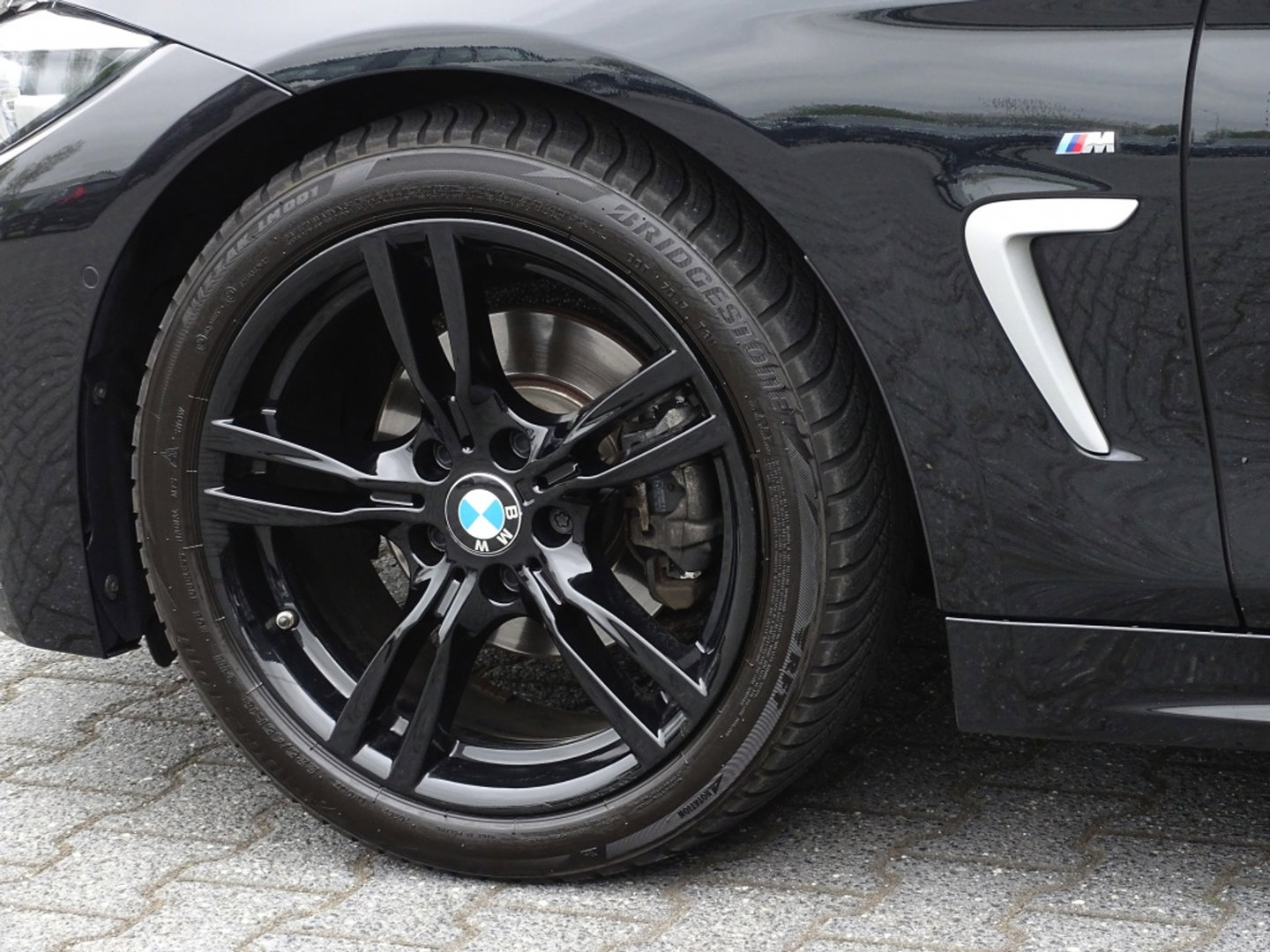 BMW 4 Serie Cabrio 420i 184PK automaat / High Exec. Ed. / M-sport Individual / LED