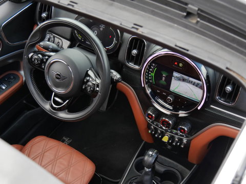 MINI Countryman COOPER S E/ PANORAMADAK/ LEER/ CAMERA/ ADAPTIVE CRUISE/ HEAD-UP/ CARPLAY/