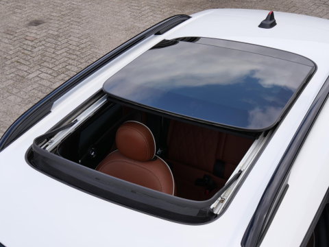 MINI Countryman COOPER S E/ PANORAMADAK/ LEER/ CAMERA/ ADAPTIVE CRUISE/ HEAD-UP/ CARPLAY/
