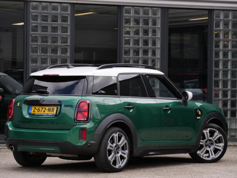 MINI Countryman COOPER S E/ PANORAMADAK/ LEER/ CAMERA/ ADAPTIVE CRUISE/ HEAD-UP/ CARPLAY/