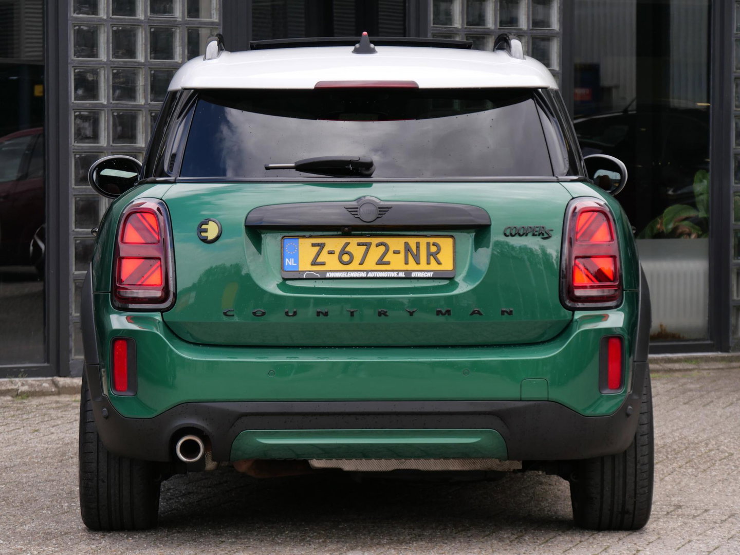 MINI Countryman COOPER S E/ PANORAMADAK/ LEER/ CAMERA/ ADAPTIVE CRUISE/ HEAD-UP/ CARPLAY/