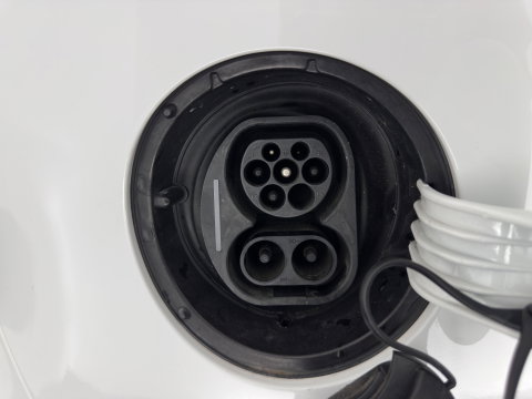 Volkswagen e-Up! {SoH-85%} e-up! Aut.*HEATED-COMFORTSEATS | CCS-FASTLOADER | RADIO | ECC | CARBON-INLAY | DAB *