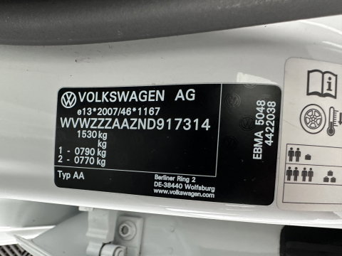 Volkswagen e-Up! {SoH-85%} e-up! Aut.*HEATED-COMFORTSEATS | CCS-FASTLOADER | RADIO | ECC | CARBON-INLAY | DAB *