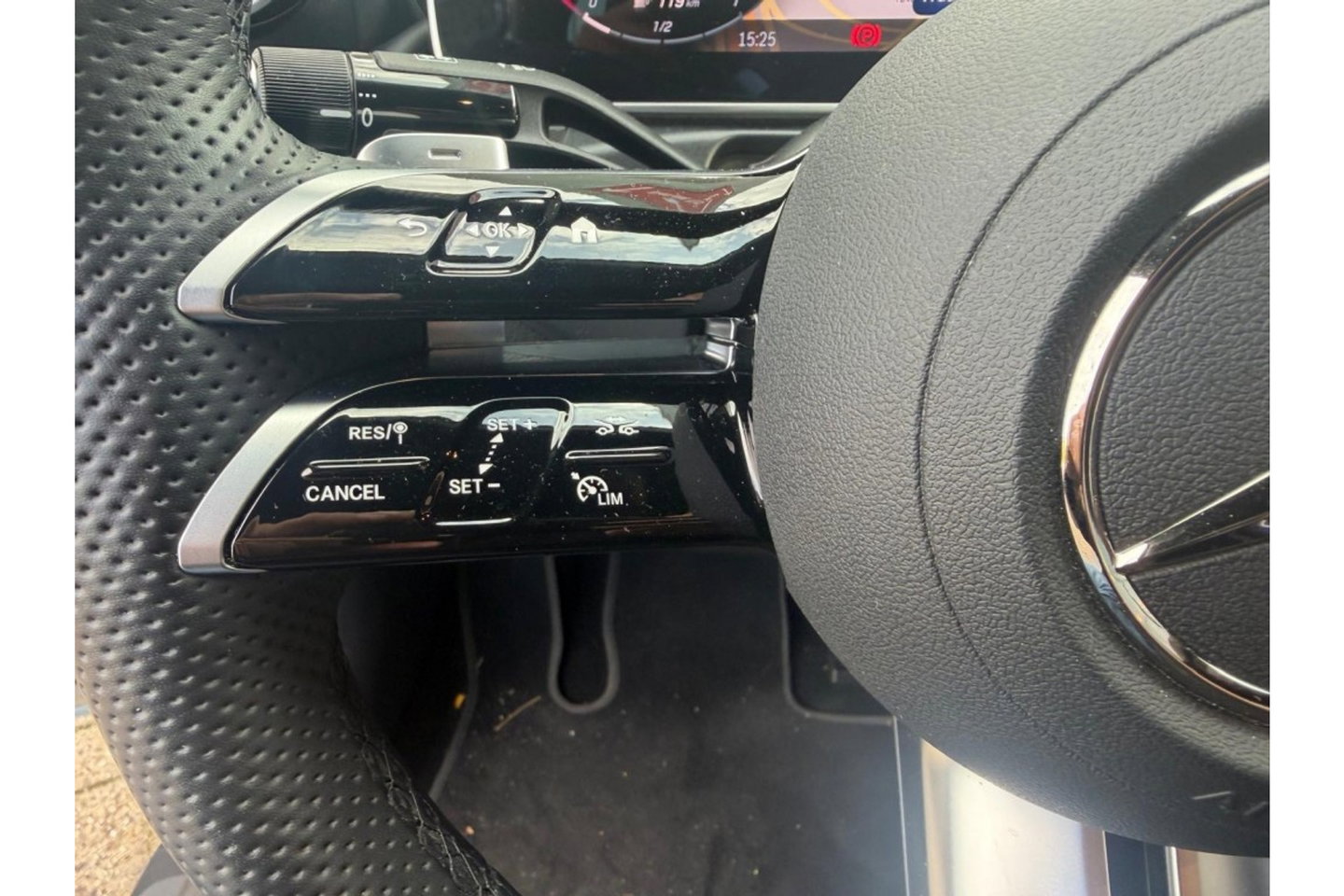 Mercedes-Benz CLE 200 AMG LINE AUTOMAAT LMV NAVI PDC-CAMERA STOELVW MEMORYSTOELEN
