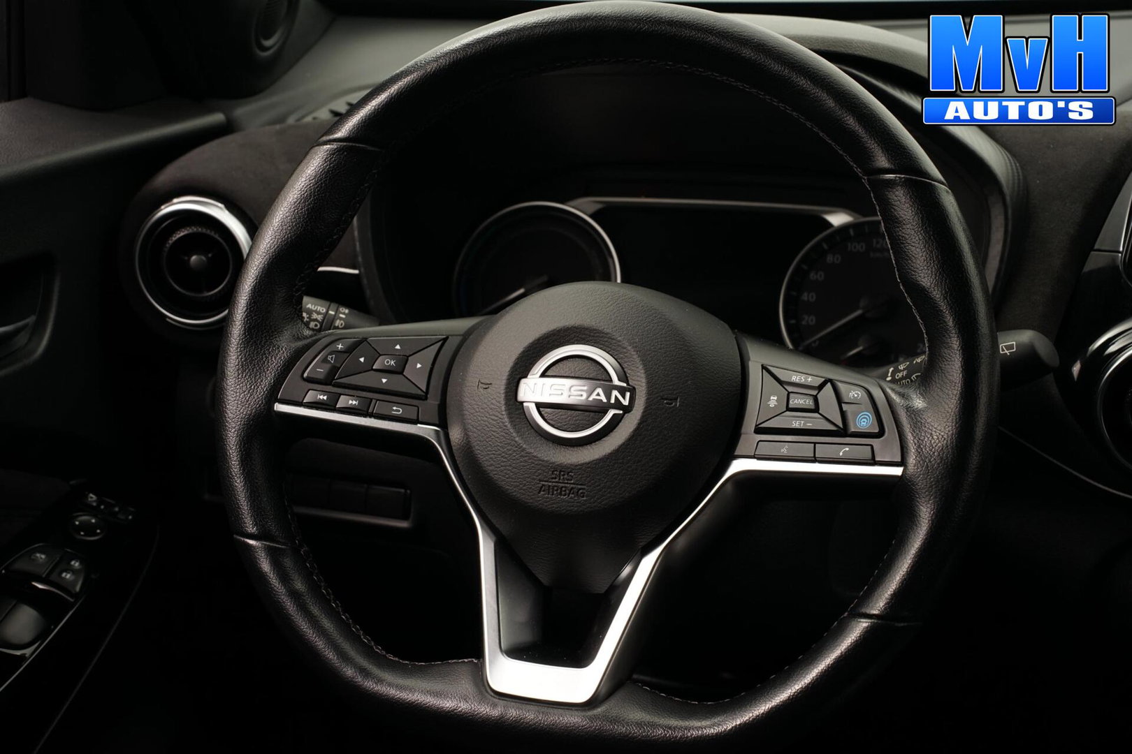 Nissan Juke 1.6 Hybrid Tekna|TREKHAAK|360°CAM|STOEL/STUUR.VW
