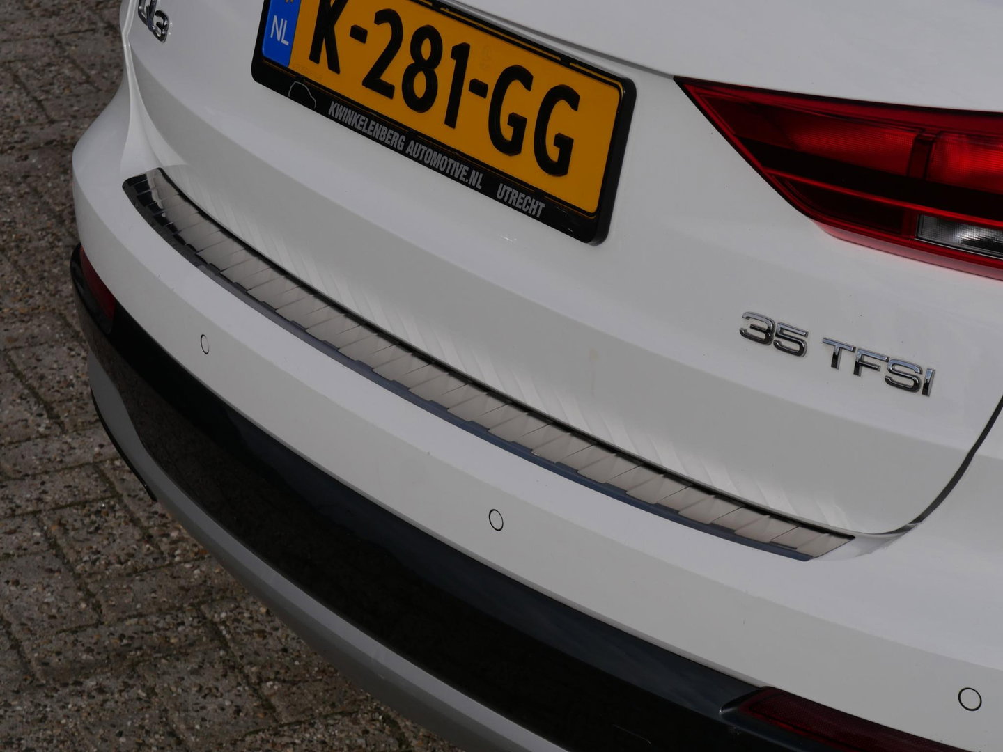 Audi Q3 35TFSi BUSINESS ED/ ADAPTIVE CRUISE/ CARPLAY/ STOELVERWARMING