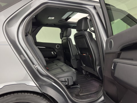 Land Rover Discovery 2.0 Td4 HSE Luxury *PANO | FULL-LED | LEATHER | KEYLESS | AIR-SUSPENSION | BLIND-SPOT | CAMERA | NAVI-FULLMAP | HEATED-COMFORTSEATS | PRIVACY-GLASS | SHIFT-PADDLES | ECC | CRUISE | 22''ALU*