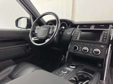 Land Rover Discovery 2.0 Td4 HSE Luxury *PANO | FULL-LED | LEATHER | KEYLESS | AIR-SUSPENSION | BLIND-SPOT | CAMERA | NAVI-FULLMAP | HEATED-COMFORTSEATS | PRIVACY-GLASS | SHIFT-PADDLES | ECC | CRUISE | 22''ALU*