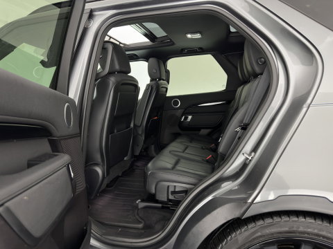 Land Rover Discovery 2.0 Td4 HSE Luxury *PANO | FULL-LED | LEATHER | KEYLESS | AIR-SUSPENSION | BLIND-SPOT | CAMERA | NAVI-FULLMAP | HEATED-COMFORTSEATS | PRIVACY-GLASS | SHIFT-PADDLES | ECC | CRUISE | 22''ALU*