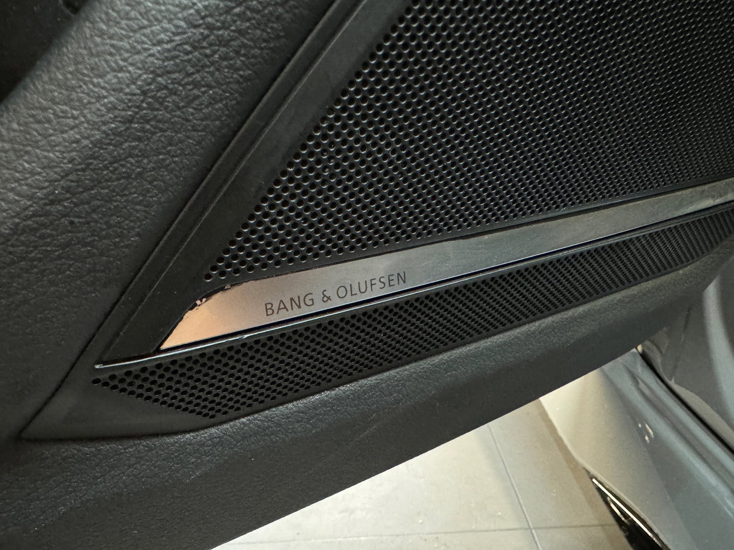 Audi RS6 4.0 TFSI 25Years Quattro Pano|Ceramic|HuD|B&O|Carbon|Memory