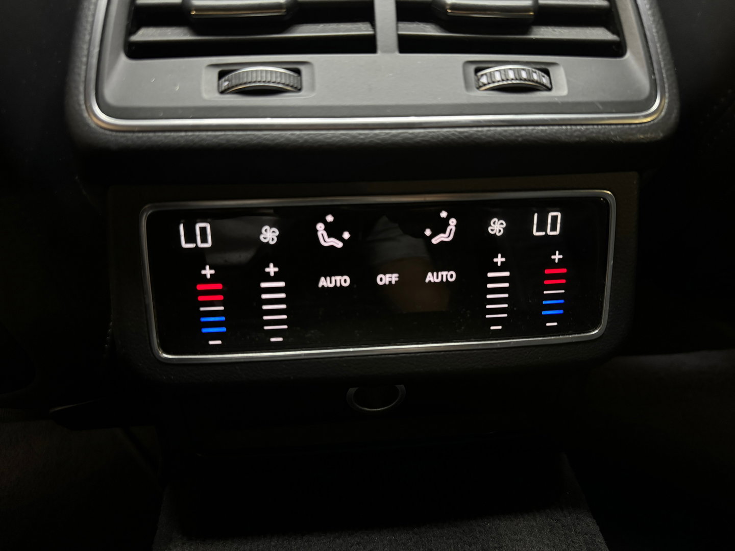 Audi RS6 4.0 TFSI 25Years Quattro Pano|Ceramic|HuD|B&O|Carbon|Memory