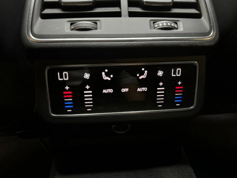 Audi RS6 4.0 TFSI 25Years Quattro Pano|Ceramic|HuD|B&O|Carbon|Memory