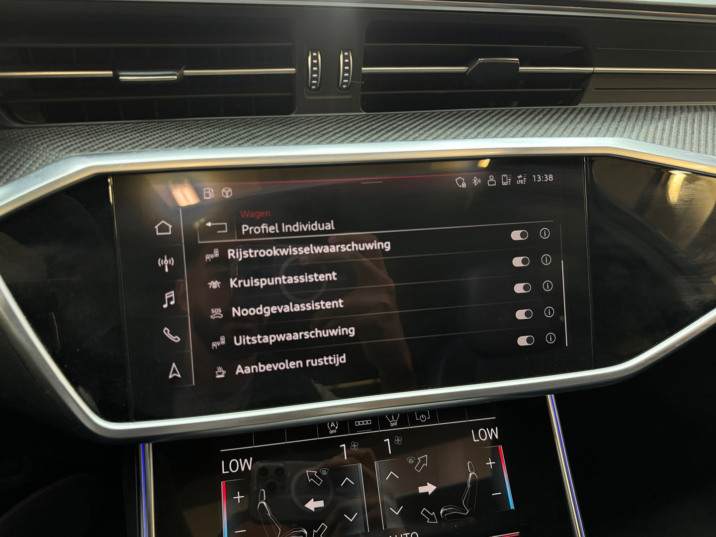 Audi RS6 4.0 TFSI 25Years Quattro Pano|Ceramic|HuD|B&O|Carbon|Memory