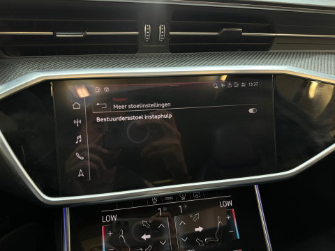 Audi RS6 4.0 TFSI 25Years Quattro Pano|Ceramic|HuD|B&O|Carbon|Memory