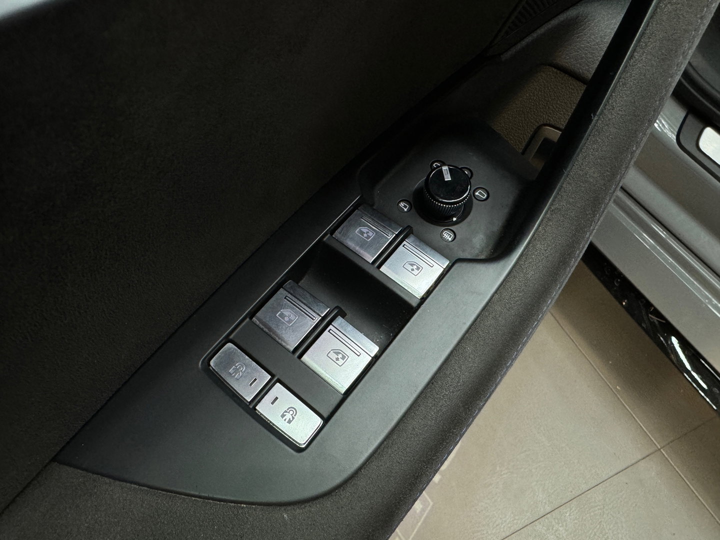 Audi RS6 4.0 TFSI 25Years Quattro Pano|Ceramic|HuD|B&O|Carbon|Memory