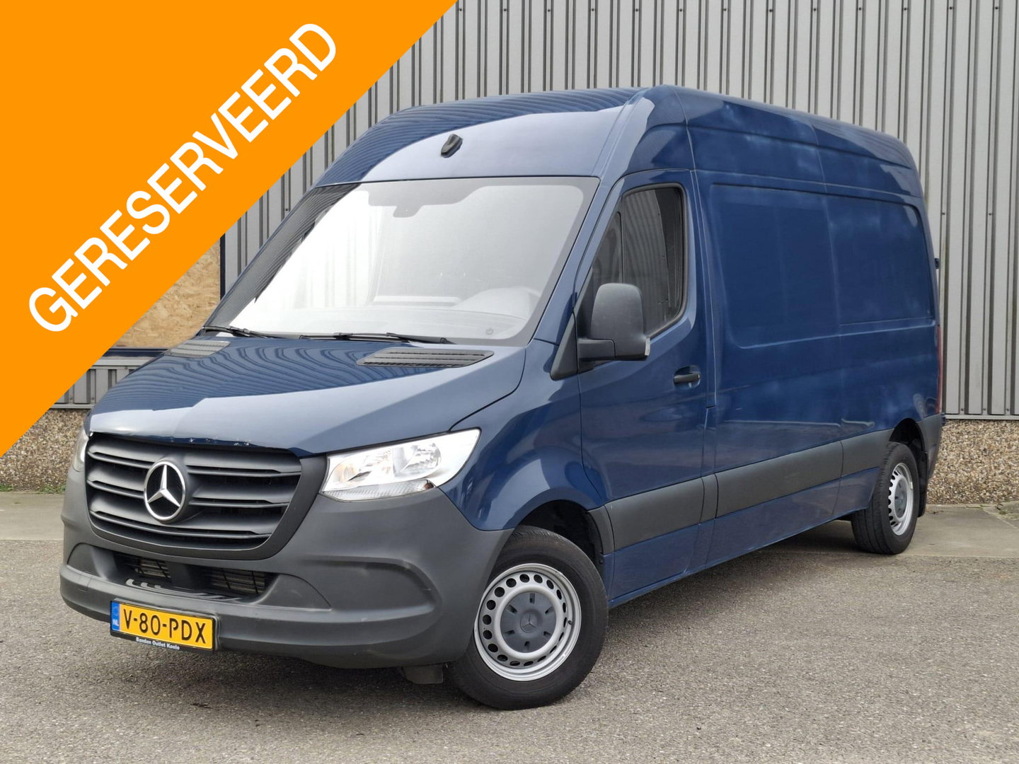 Mercedes-Benz Sprinter 311 2.2 CDI L2H2 AIRCO / CAMERA / 3 ZITS / DEALER ONDERHOUDEN / NAVI