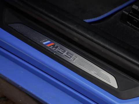 BMW X2 M35i High Executive Panoramadak | Harman Kardon | Sportstoelen | Misano Blue