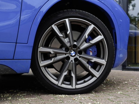 BMW X2 M35i High Executive Panoramadak | Harman Kardon | Sportstoelen | Misano Blue