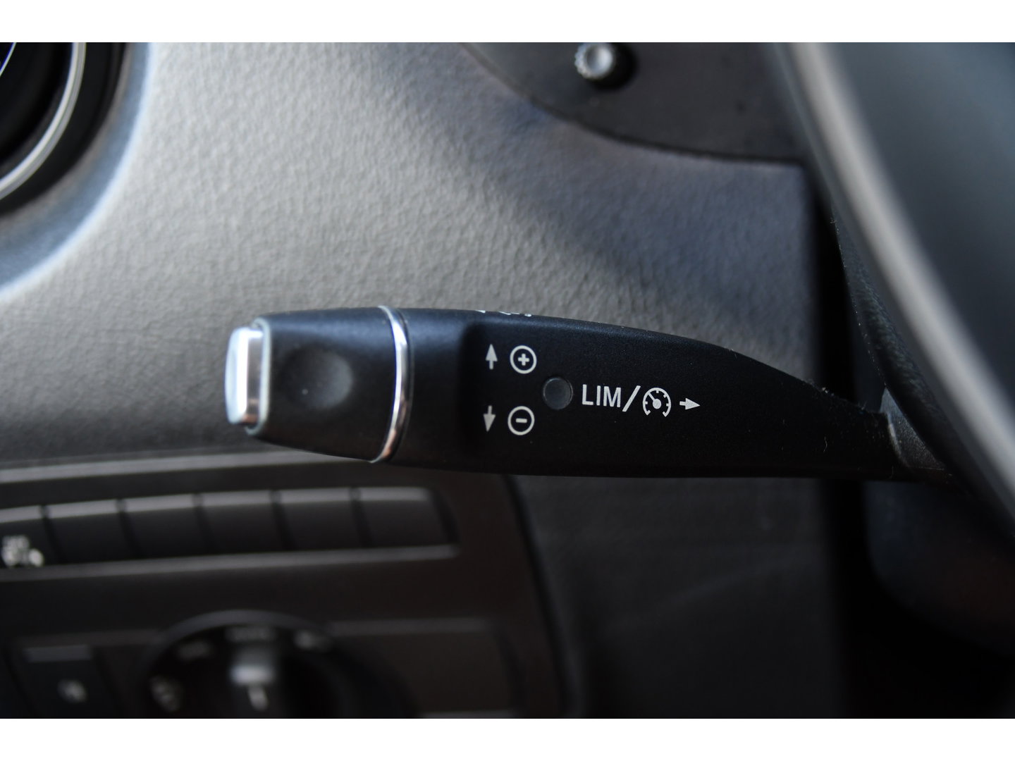Mercedes-Benz Vito 116 CDI L2 PB Edition Camera, Cruise, Carplay, LED, Clima, 164pk, Multimedia, Trekhaak, Automaat, Uniek!