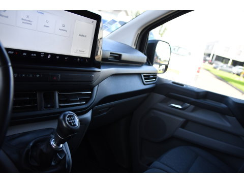 Ford Transit Custom 300 2.0 TDCI L1H1 Limited Black Edition Camera, Cruise, Carplay, LED, Stoelverwarming , 150pk, Sensoren, Trekhaak, Multimedia, Uniek!
