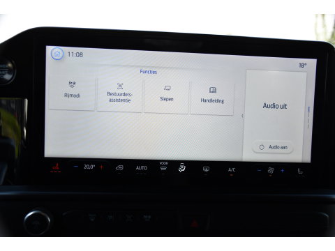 Ford Transit Custom 300 2.0 TDCI L1H1 Limited Black Edition Camera, Cruise, Carplay, LED, Stoelverwarming , 150pk, Sensoren, Trekhaak, Multimedia, Uniek!