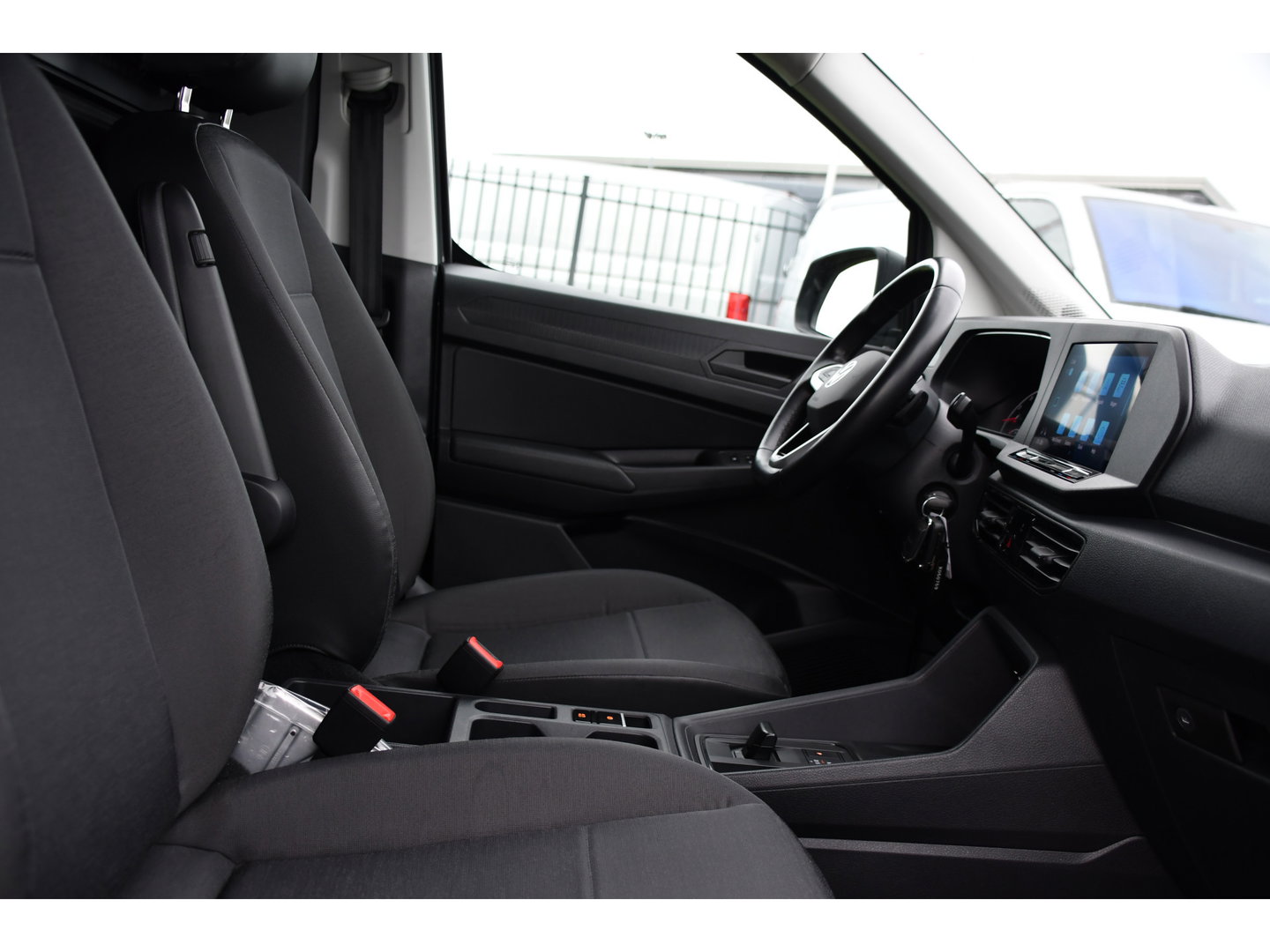Volkswagen Caddy Cargo 1.5 TSI PB Edition Camera, Adaptieve Cruise, Carplay, LED, Stoelverwarming, Multimedia, Automaat, 115pk, Benzine, Uniek!
