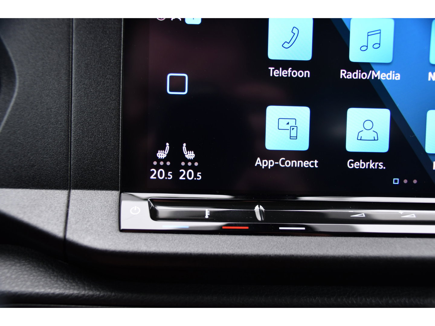 Volkswagen Caddy Cargo 1.5 TSI PB Edition Camera, Adaptieve Cruise, Carplay, LED, Stoelverwarming, Multimedia, Automaat, 115pk, Benzine, Uniek!