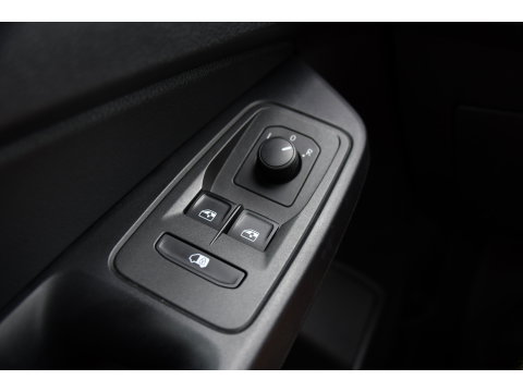 Volkswagen Caddy Cargo 1.5 TSI PB Edition Camera, Adaptieve Cruise, Carplay, LED, Stoelverwarming, Multimedia, Automaat, 115pk, Benzine, Uniek!