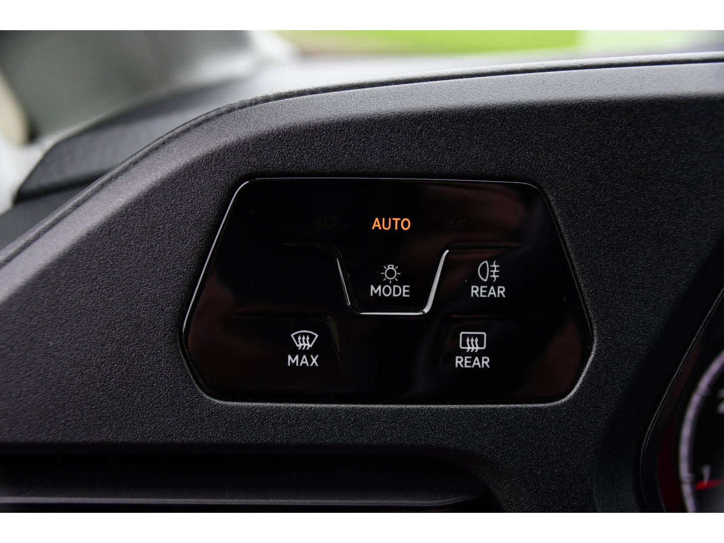 Volkswagen Caddy Cargo 1.5 TSI PB Edition Camera, Adaptieve Cruise, Carplay, LED, Stoelverwarming, Multimedia, Automaat, 115pk, Benzine, Uniek!