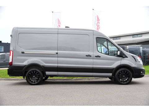 Ford Transit 350 2.0 TDCI L3H2 Raptor Edition FACELIFT! Virtual, 360 Camera, Carplay, Adaptieve Cruise, Stoelverwarming, Stuur verwarming, 165pk, automaat, Trekhaak, Uniek!